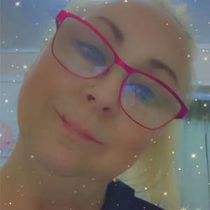 Meet your Posher, Stacey